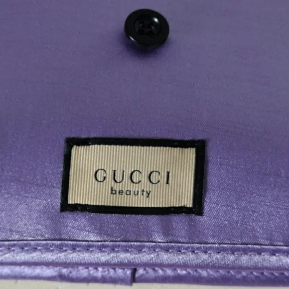 Gucci Beauty Pouch - Picture 8 of 16
